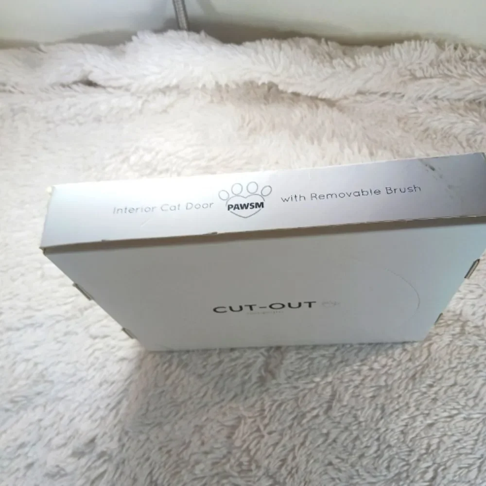 NWOT PAWSM Interior Cat Door with Removable Brush.